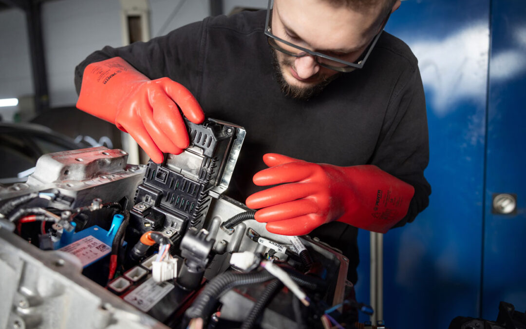 Erfolgreiche Reparatur eines Renault Zoe – DC-DC Wandler ersetzt